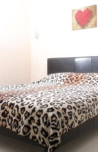 Апартаменты Apartments on Sobornaya,9 - Sotka Николаев Апартаменты с 1 спальней - улица Соборная, 9-11