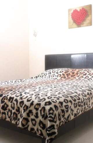 Апартаменты Apartments on Sobornaya,9 - Sotka Николаев Апартаменты с 1 спальней - улица Соборная, 9-27